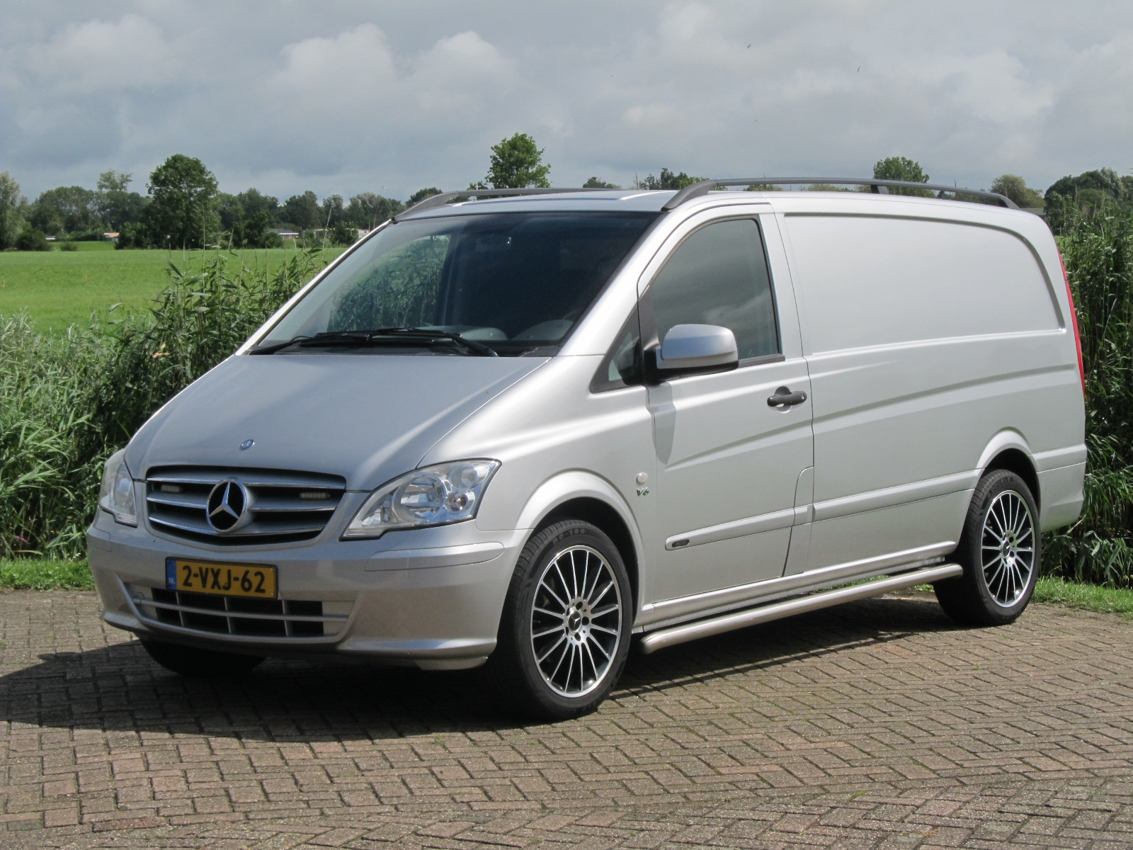 Mercedes-Benz Vito 122 CDI 320 Lang DC Luxe V6 diesel