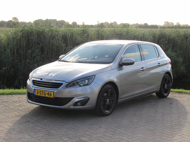 Peugeot 308 1.6 THP Première/Panorama