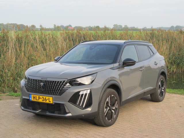 Peugeot 2008 1.2 PureTech GT/Automaat 8traps